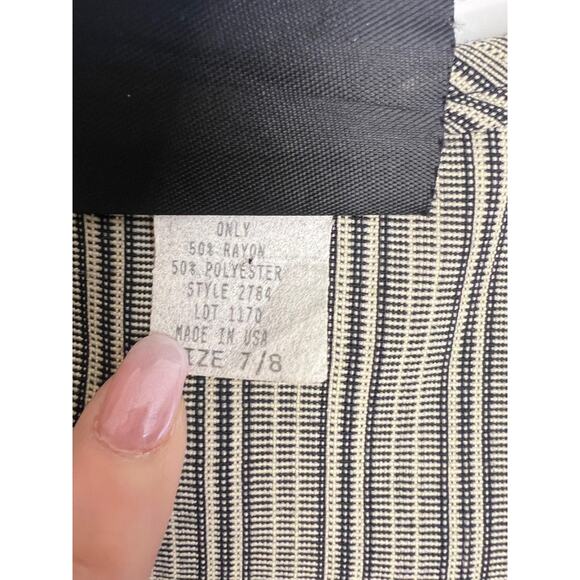 Vtg Womens 2pc Suit Sleeveless w/Pleated Skirt Size 7/8 - Picture 3 of 9